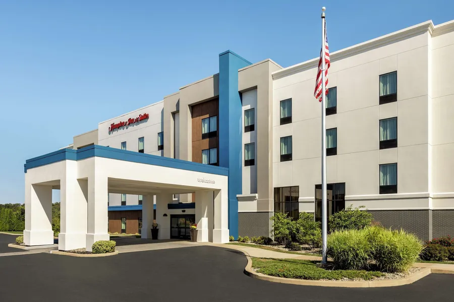 Hampton Inn & Suites York South hotel detail image 2