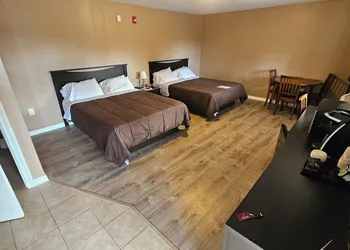 Abbot Trailside Lodging hotel thumbnail 5