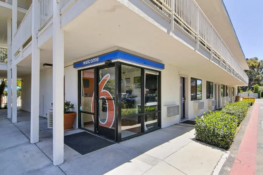 Motel 6 Goleta, CA - Santa Barbara hotel detail image 2