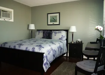 Stardust Inn and Chalets hotel thumbnail 7