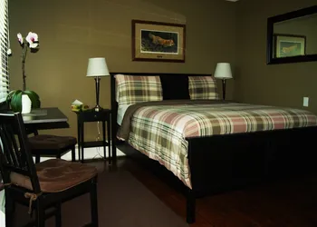 Stardust Inn and Chalets hotel thumbnail 8