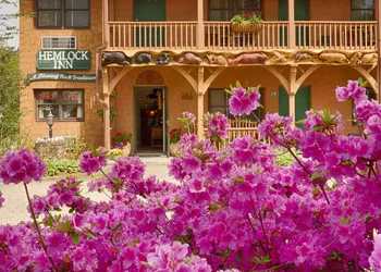 Hemlock Inn hotel thumbnail 7