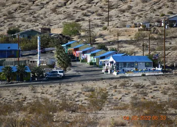 9 Palms Inn hotel thumbnail 2