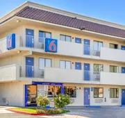 Motel 6 Phoenix, AZ - West hotel detail image 4