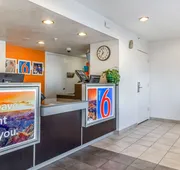 Motel 6 Phoenix, AZ - West hotel detail image 7