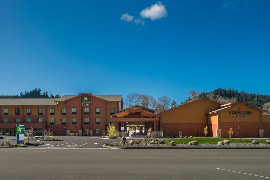 Holiday Inn Express Klamath - Redwood Ntl Pk Area by IHG hotel detail image 2