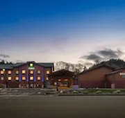 Holiday Inn Express Klamath - Redwood Ntl Pk Area by IHG hotel detail image 7