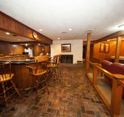 Log Cabin Lodge & Suites hotel detail image 5