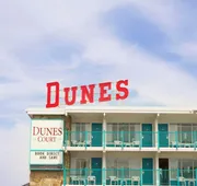 Dunes Court hotel detail image 4