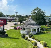 Amber's Inn & Suites hotel detail image 3