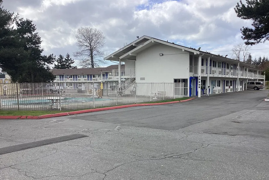 Motel 6 Everett, WA - North hotel detail image 2
