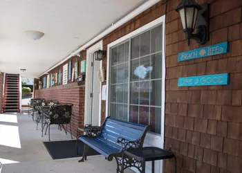 The Sea View Motel hotel thumbnail 3