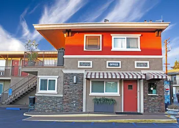 Friendly Hills Inn - Whittier, Los Angeles hotel thumbnail 5