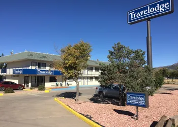Travelodge by Wyndham Raton hotel thumbnail 3