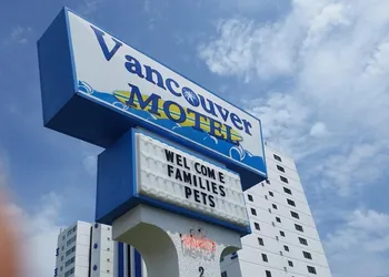Vancouver Motel hotel thumbnail 4