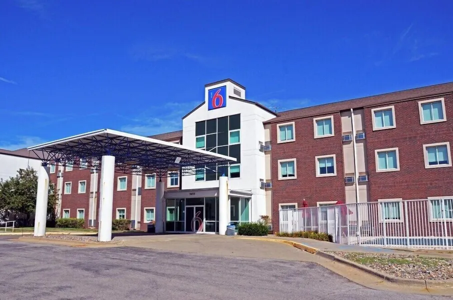 Motel 6 West Des Moines, IA hotel detail image 2