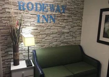 Rodeway Inn Hays KS hotel thumbnail 2