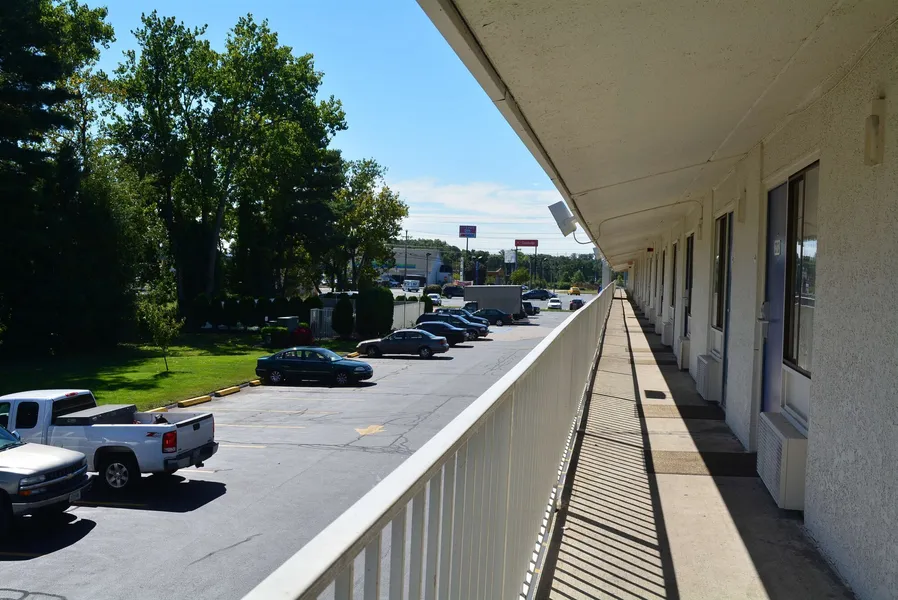 Motel 6 Chicopee, MA - Springfield hotel detail image 2