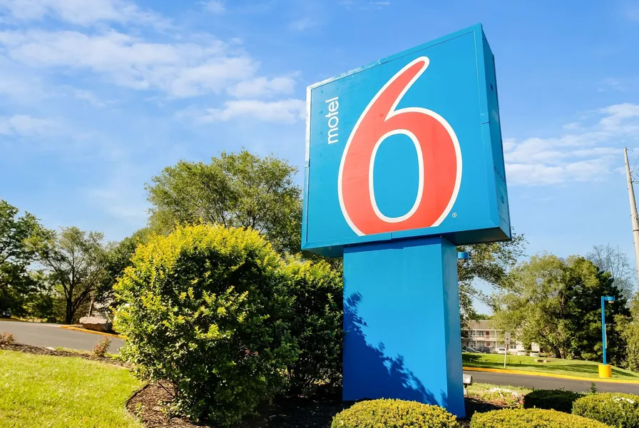 Motel 6 Lenexa, KS - Kansas City Southwest hotel detail image 2