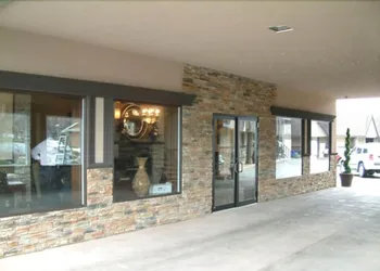 Talbot Trail Inn & Suites hotel thumbnail 2
