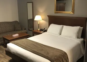 Talbot Trail Inn & Suites hotel thumbnail 8