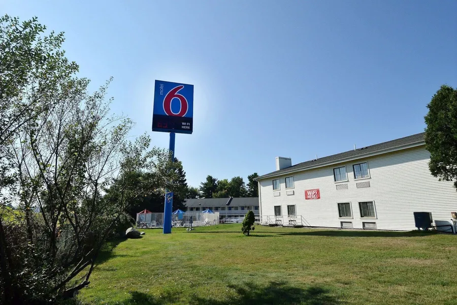 Motel 6 Nashua, NH - North hotel detail image 6