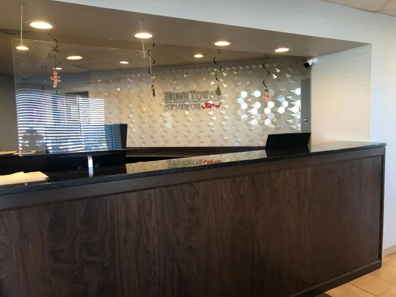 Days Inn by Wyndham Indianapolis South hotel detail image 6