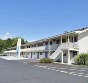 Travelodge by Wyndham Brattleboro VT hotel detail image 4