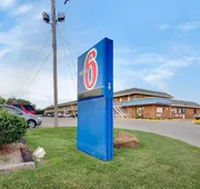 Motel 6 Salina, KS hotel detail image 4