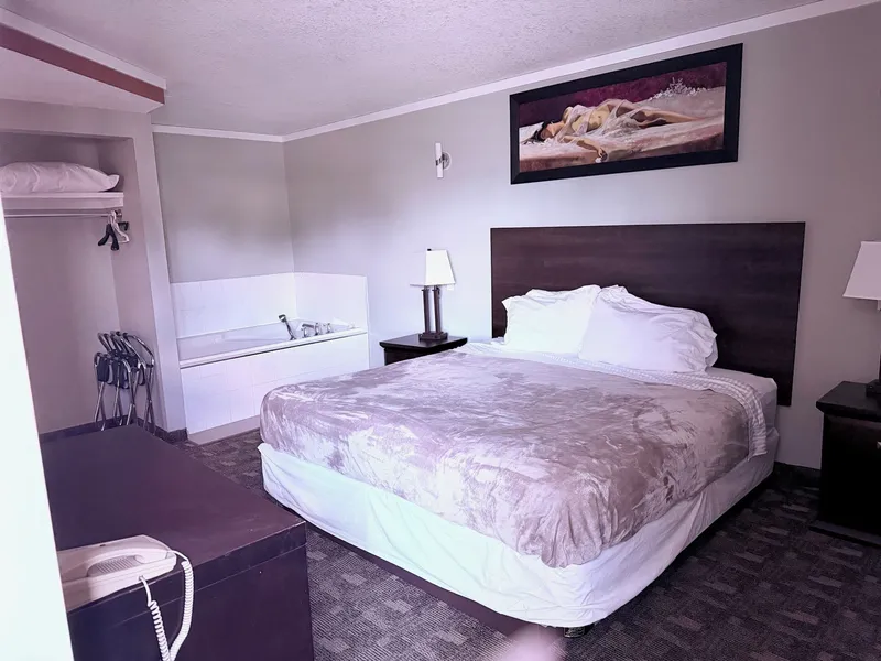 Premium Inn & Suites Calgary Airport hotel detail image 6