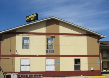 First Western Inn hotel thumbnail 3