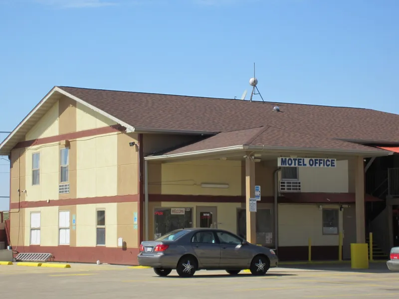 First Western Inn hotel detail image 6