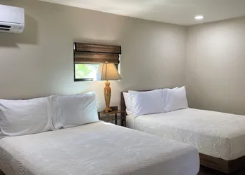 Kona Kai Motel hotel thumbnail 6