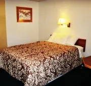 Town House Motel & Pool near Mt. Rushmore hotel detail image 4
