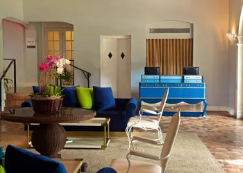 Blue Moon Hotel hotel thumbnail 7