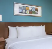 Fairfield Inn & Suites Victoria hotel detail image 3