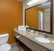 Quality Suites Addison - Dallas hotel detail image 4