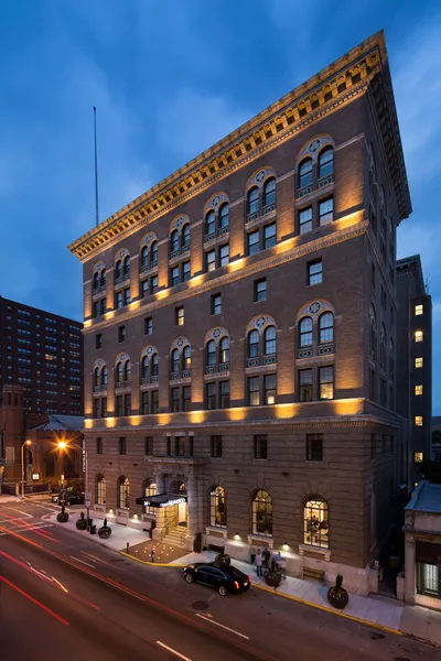 Hotel Indigo Baltimore Downtown by IHG hotel detail image 6