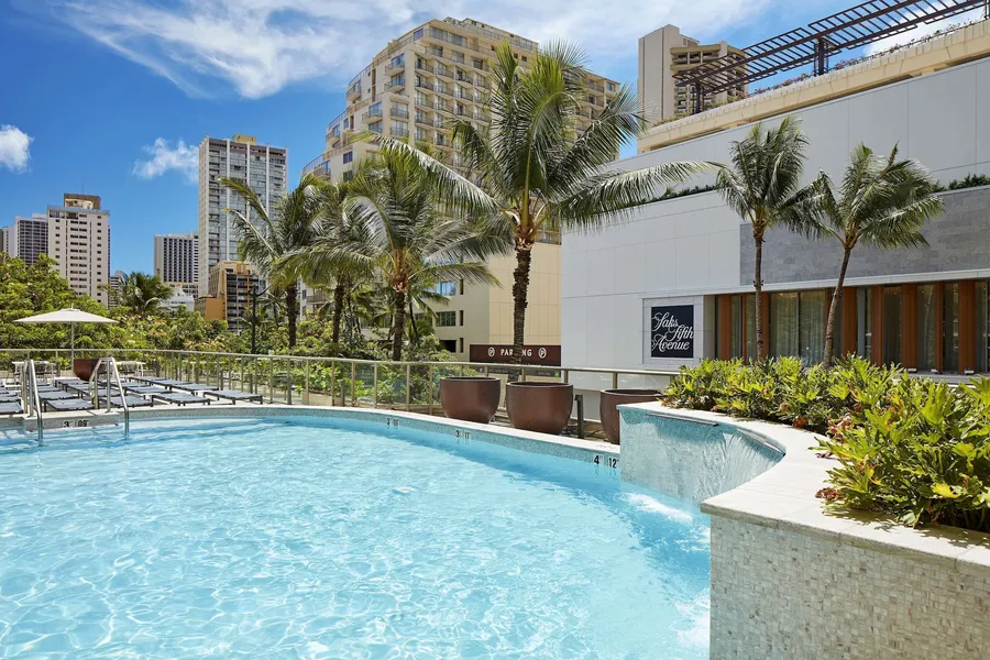 Hilton Garden Inn Waikiki Beach hotel detail image 2