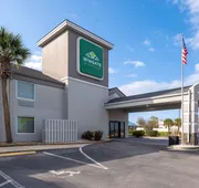 Wingate by Wyndham Myrtle Beach At Outlets hotel detail image 3