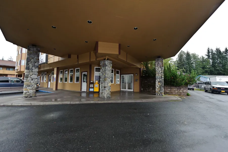 Frontier Suites Hotel in Juneau hotel detail image 2