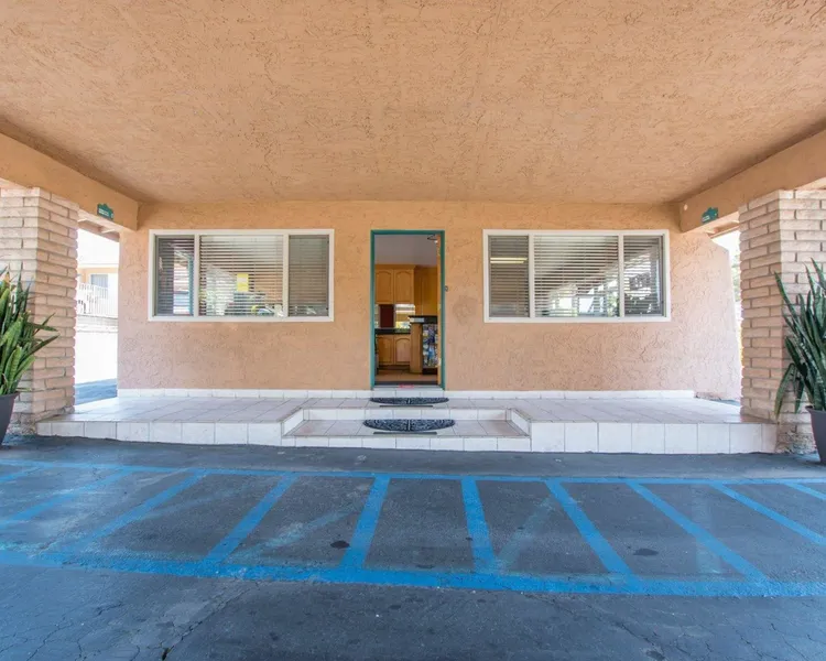 Rodeway Inn Fallbrook Downtown hotel detail image 2