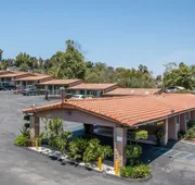 Rodeway Inn Fallbrook Downtown hotel detail image 4