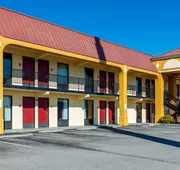 Econo Lodge Knoxville West - Turkey Creek hotel detail image 3