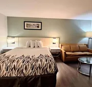 Travelodge by Wyndham Indianapolis Speedway hotel detail image 3