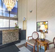Days Inn by Wyndham Los Angeles LAX Airport/Stadium Area hotel detail image 5