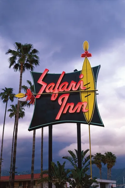 Safari Inn Burbank/Universal, a Coast Hotel hotel detail image 2