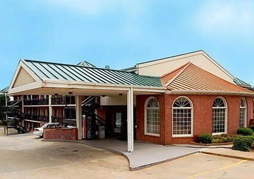 Econo Lodge Acworth East hotel detail image 2