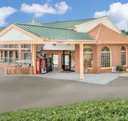 Econo Lodge Acworth East hotel detail image 4