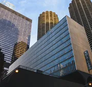 Hotel Chicago Downtown, Autograph Collection by Marriott hotel detail image 3